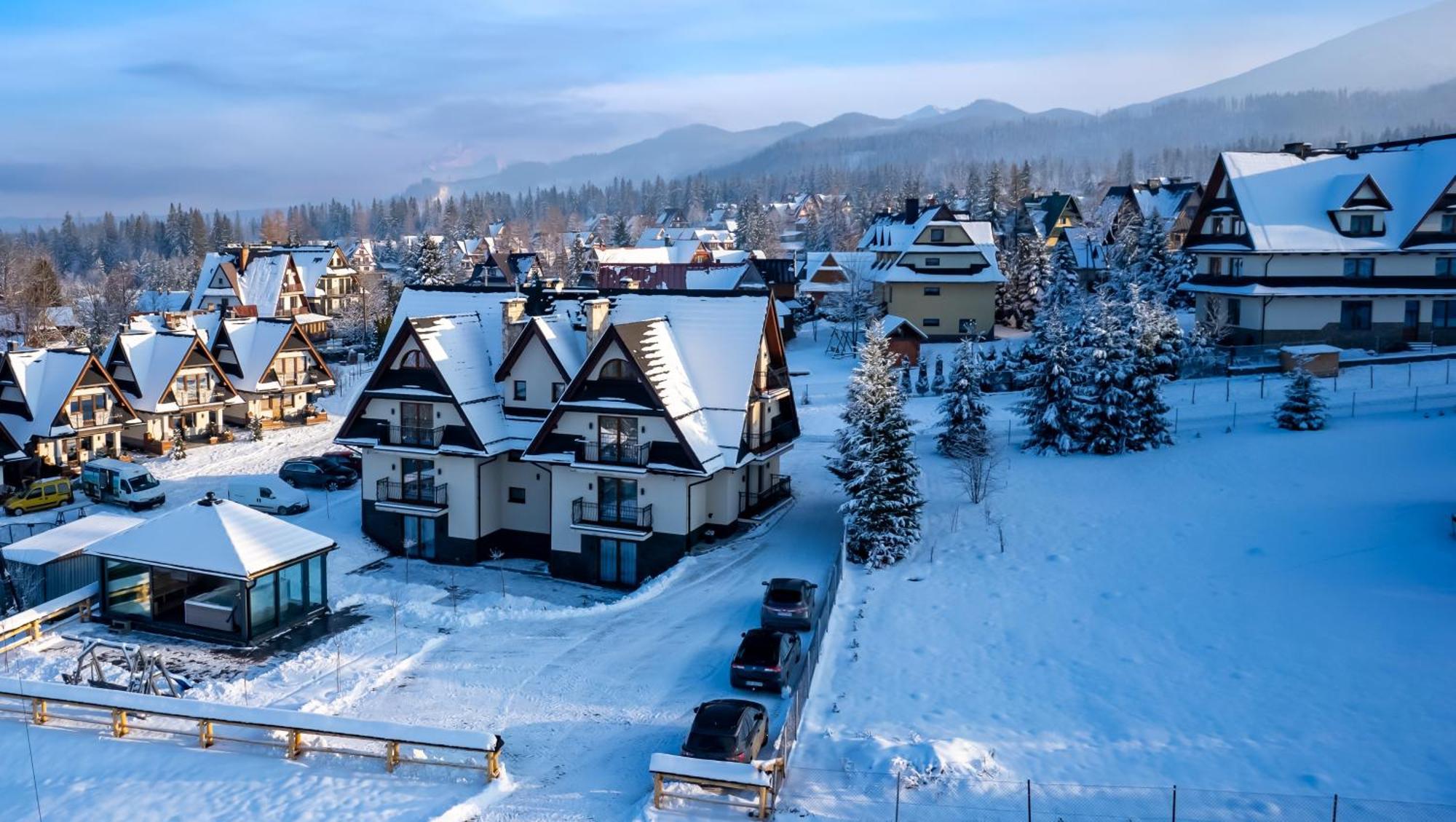 Royal Apartments & Spa Zakopane-Cyrhla Exterior photo